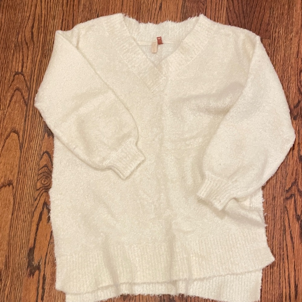 Pilcro Cream V-Neck Sweater